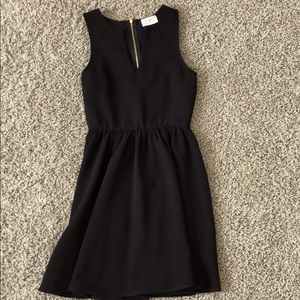 Everly black dress